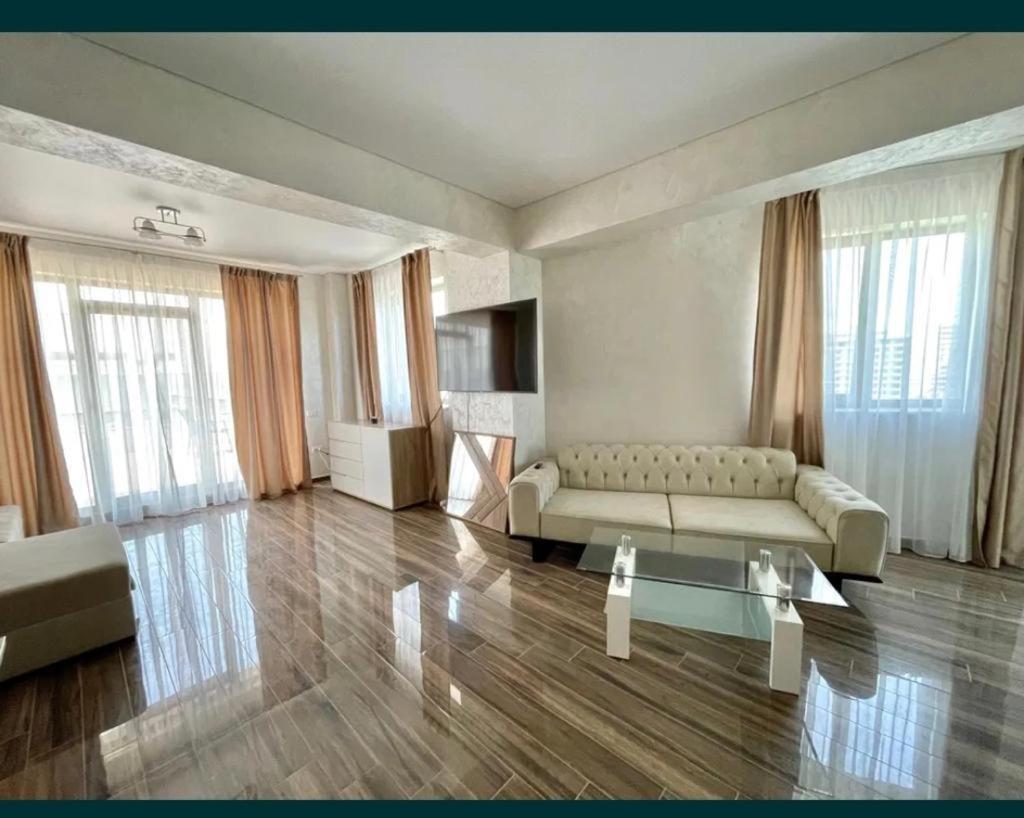 Apartament De Inchiriat Premium Twin Residence , Mamaia Esterno foto